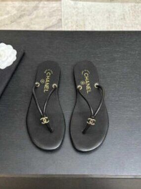 Chanel Black CC Logo Thong Flip Flop Sandals